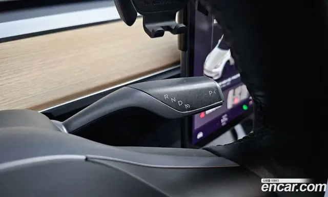 Tesla Model Y 2021 0.2 автомат (гидро), миниатюра 9 Tesla Model Y 2021 0.2 автомат (гидро), миниатюра 9