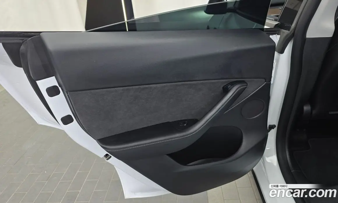 Tesla Model Y 2022 0.2 автомат (гидро), фото 15 Tesla Model Y 2022 0.2 автомат (гидро), фото 15
