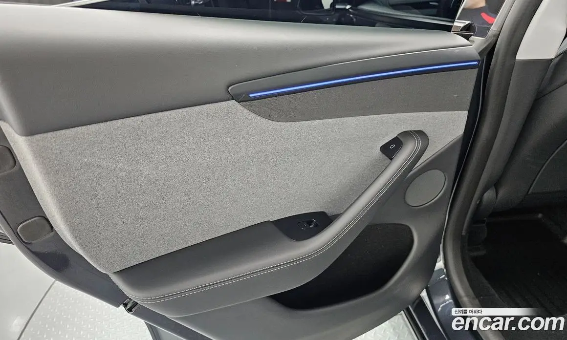 Tesla Model Y 2025 0.2 автомат (гидро), фото 15 Tesla Model Y 2025 0.2 автомат (гидро), фото 15