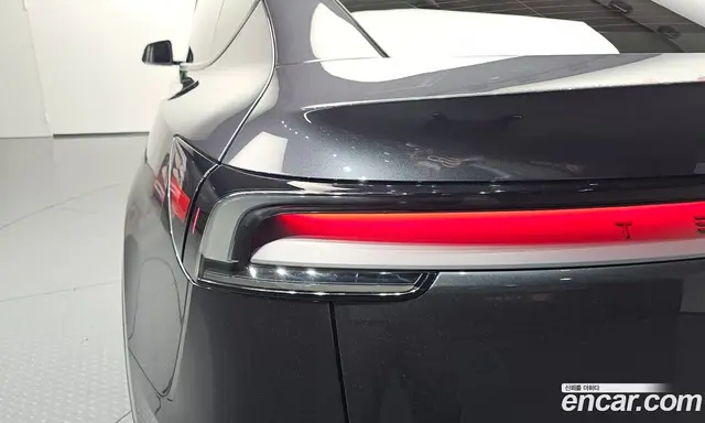 Tesla Model Y 2025 0.2 автомат (гидро), миниатюра 9 Tesla Model Y 2025 0.2 автомат (гидро), миниатюра 9