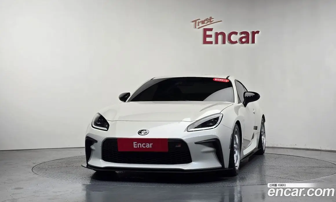 Toyota 86 2024 2.4 механика, фото 2 Toyota 86 2024 2.4 механика, фото 2
