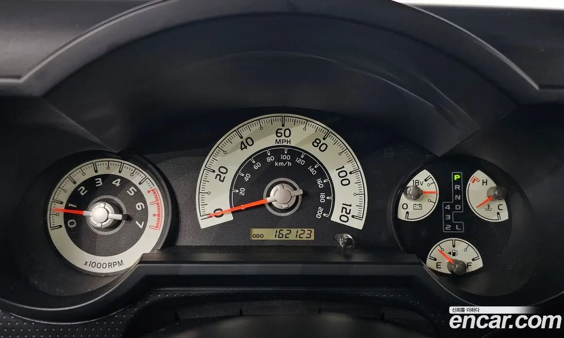 Toyota FJ Cruiser 2014 4.0 автомат (гидро), фото 8 Toyota FJ Cruiser 2014 4.0 автомат (гидро), фото 8