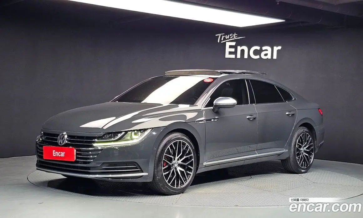 Volkswagen Arteon 2019 2.0 автомат (гидро), фото 1 Volkswagen Arteon 2019 2.0 автомат (гидро), фото 1