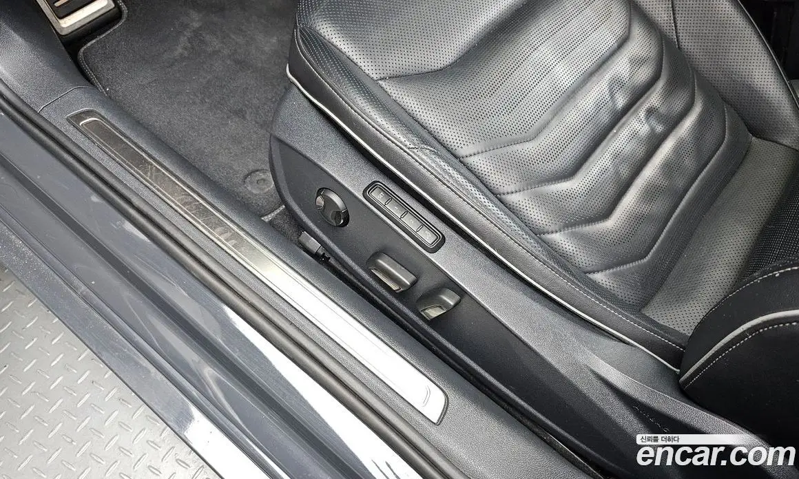 Volkswagen Arteon 2019 2.0 автомат (гидро), фото 20 Volkswagen Arteon 2019 2.0 автомат (гидро), фото 20