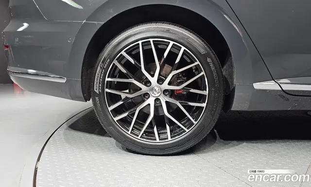 Volkswagen Arteon 2019 2.0 автомат (гидро), миниатюра 5 Volkswagen Arteon 2019 2.0 автомат (гидро), миниатюра 5