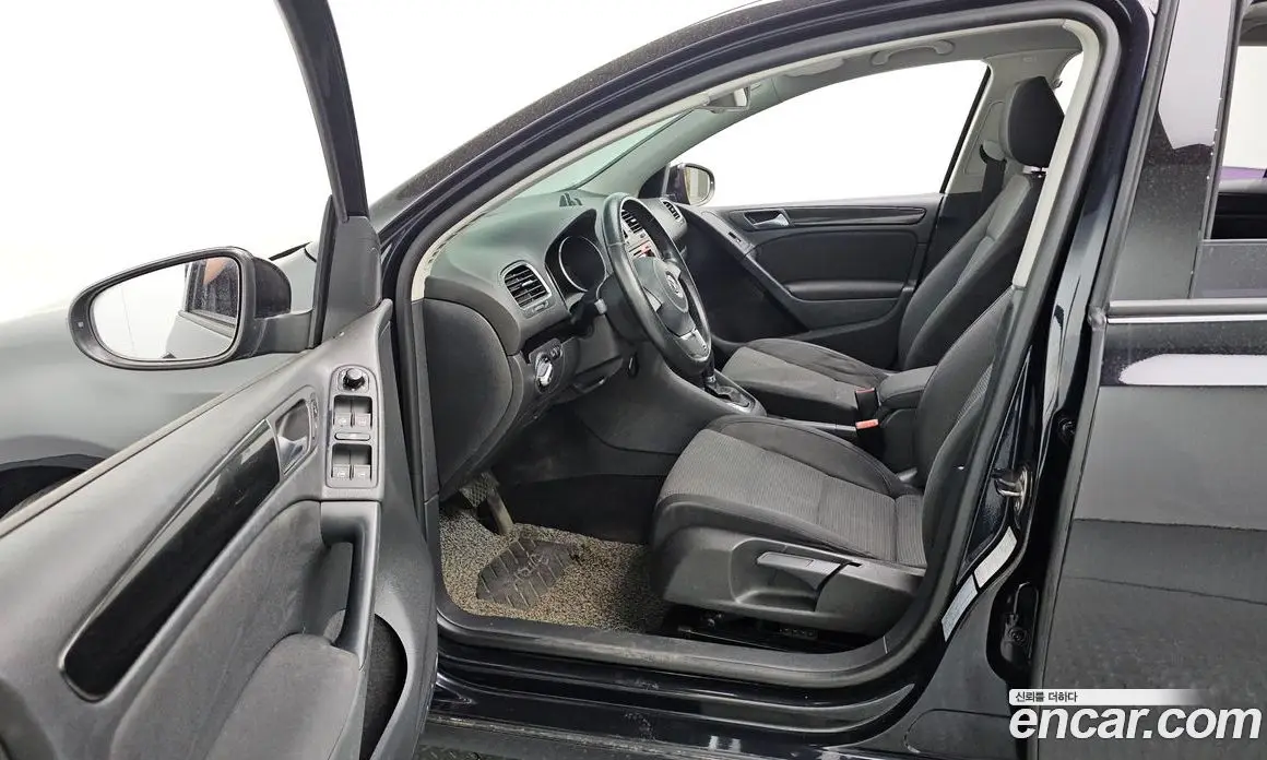 Volkswagen Golf 2010 2.0 автомат (гидро), фото 10 Volkswagen Golf 2010 2.0 автомат (гидро), фото 10