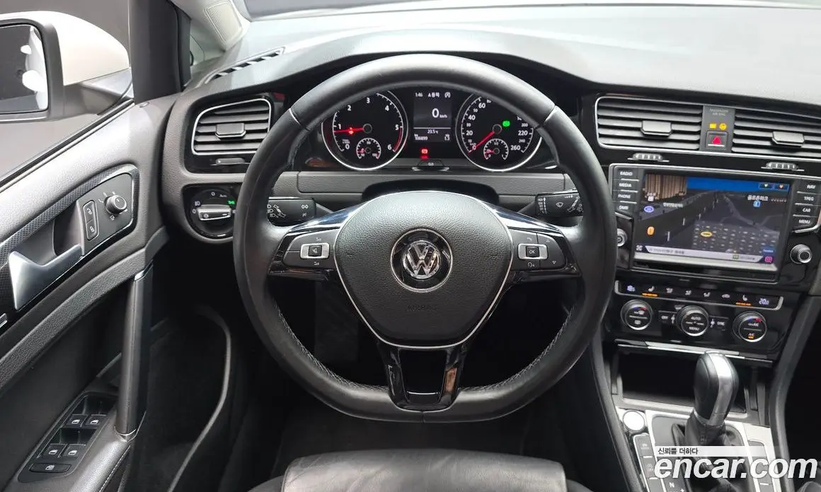 Volkswagen Golf 2014 2.0 автомат (гидро), фото 13 Volkswagen Golf 2014 2.0 автомат (гидро), фото 13