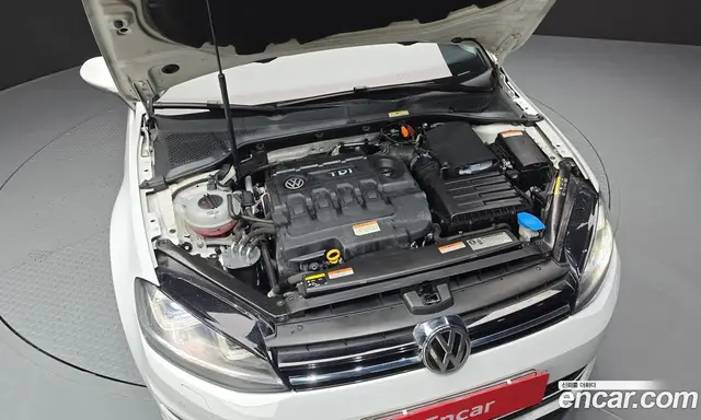 Volkswagen Golf 2014 2.0 автомат (гидро), миниатюра 6 Volkswagen Golf 2014 2.0 автомат (гидро), миниатюра 6