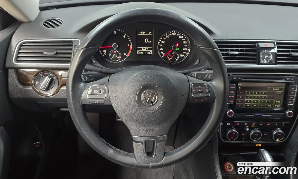 Volkswagen Passat 2014 2.0 автомат (гидро), фото 13 Volkswagen Passat 2014 2.0 автомат (гидро), фото 13