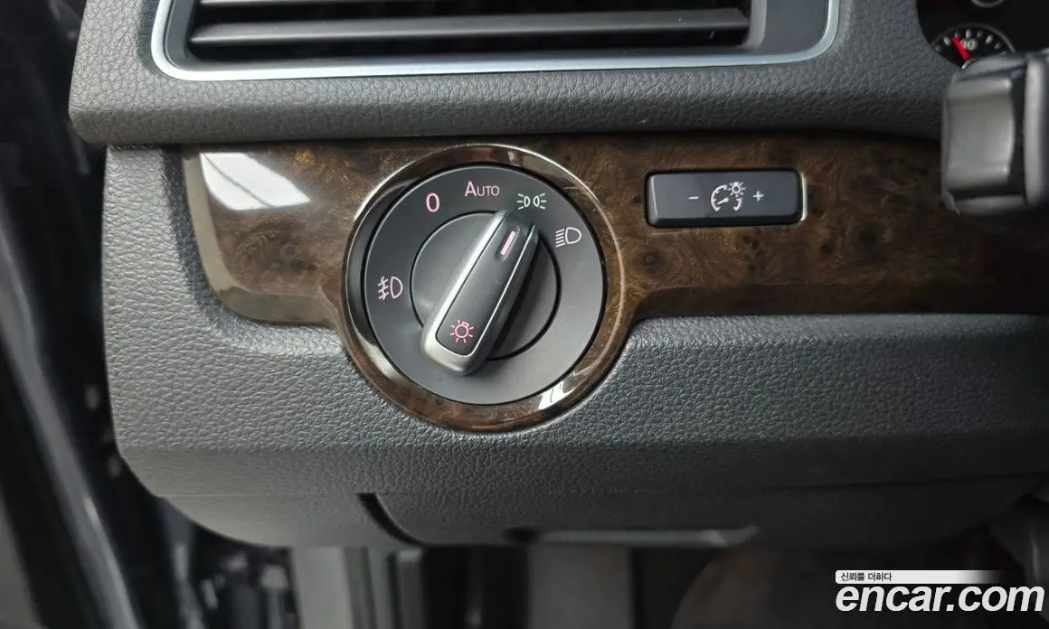 Volkswagen Passat 2014 2.0 автомат (гидро), фото 17 Volkswagen Passat 2014 2.0 автомат (гидро), фото 17