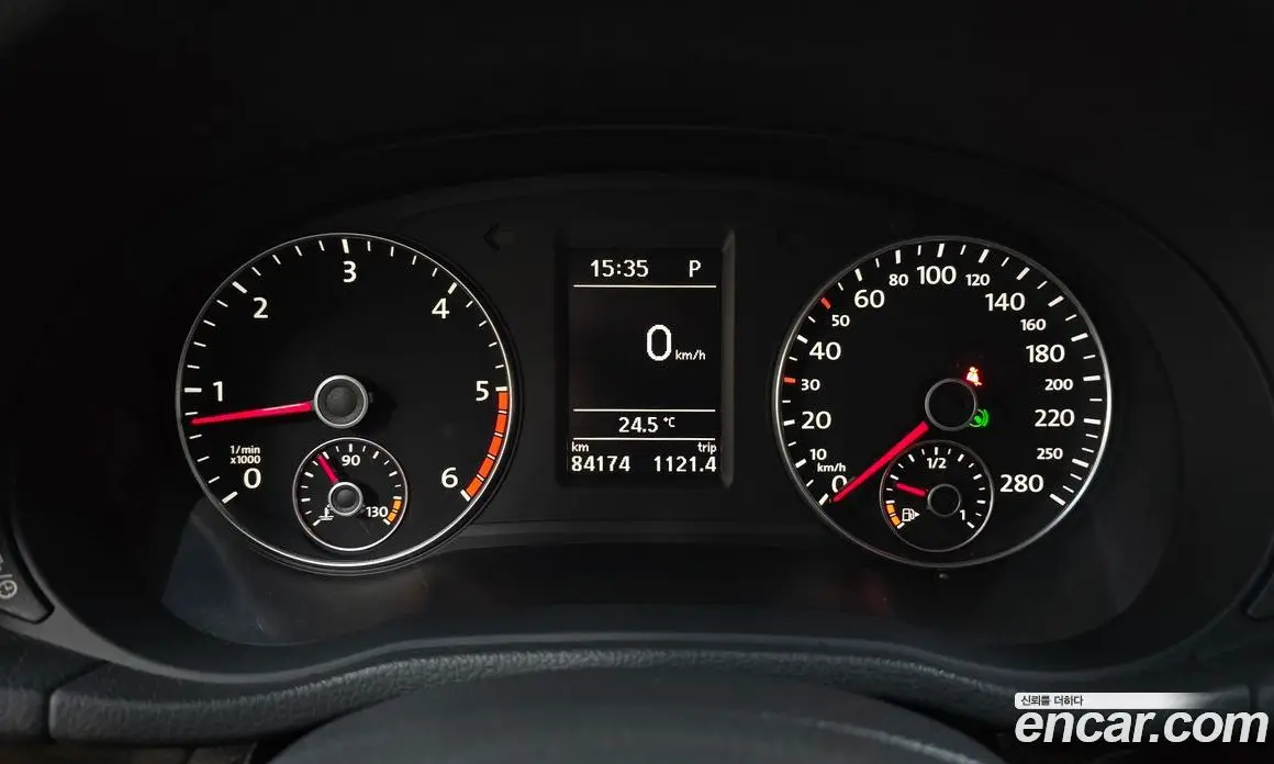 Volkswagen Passat 2014 2.0 автомат (гидро), фото 8 Volkswagen Passat 2014 2.0 автомат (гидро), фото 8