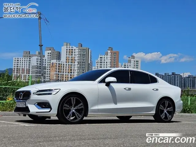 Volvo S60 2019 2.0 автомат (гидро), миниатюра 3 Volvo S60 2019 2.0 автомат (гидро), миниатюра 3