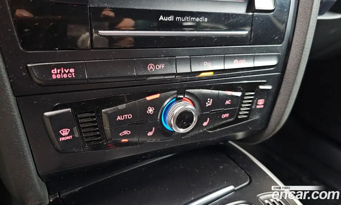 Audi A4 2013 2.0 автомат (гидро), фото 17