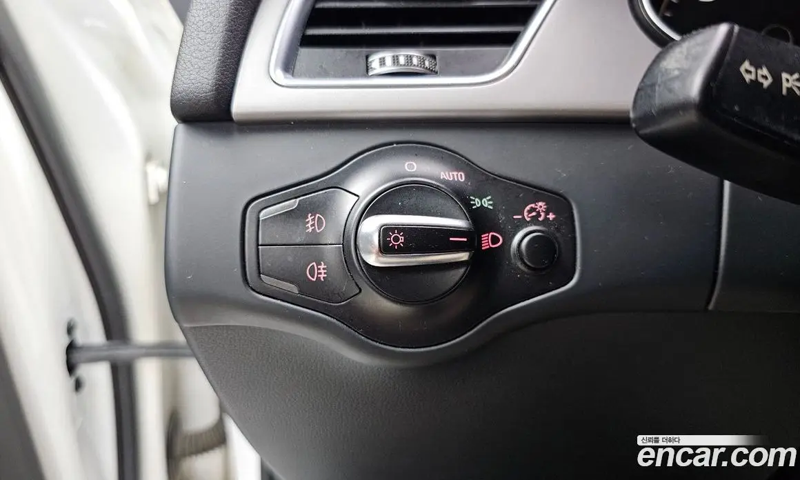 Audi A4 2013 2.0 автомат (гидро), фото 19