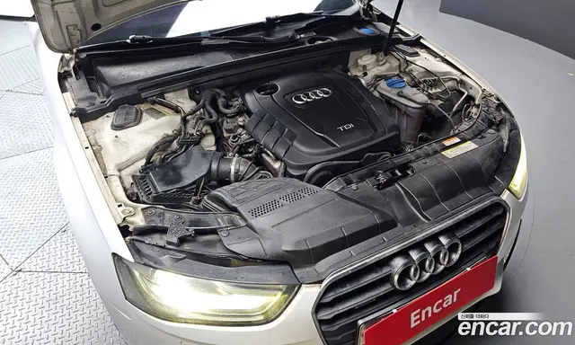Audi A4 2013 2.0 автомат (гидро), миниатюра 6
