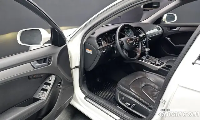 Audi A4 2013 2.0 автомат (гидро), миниатюра 10