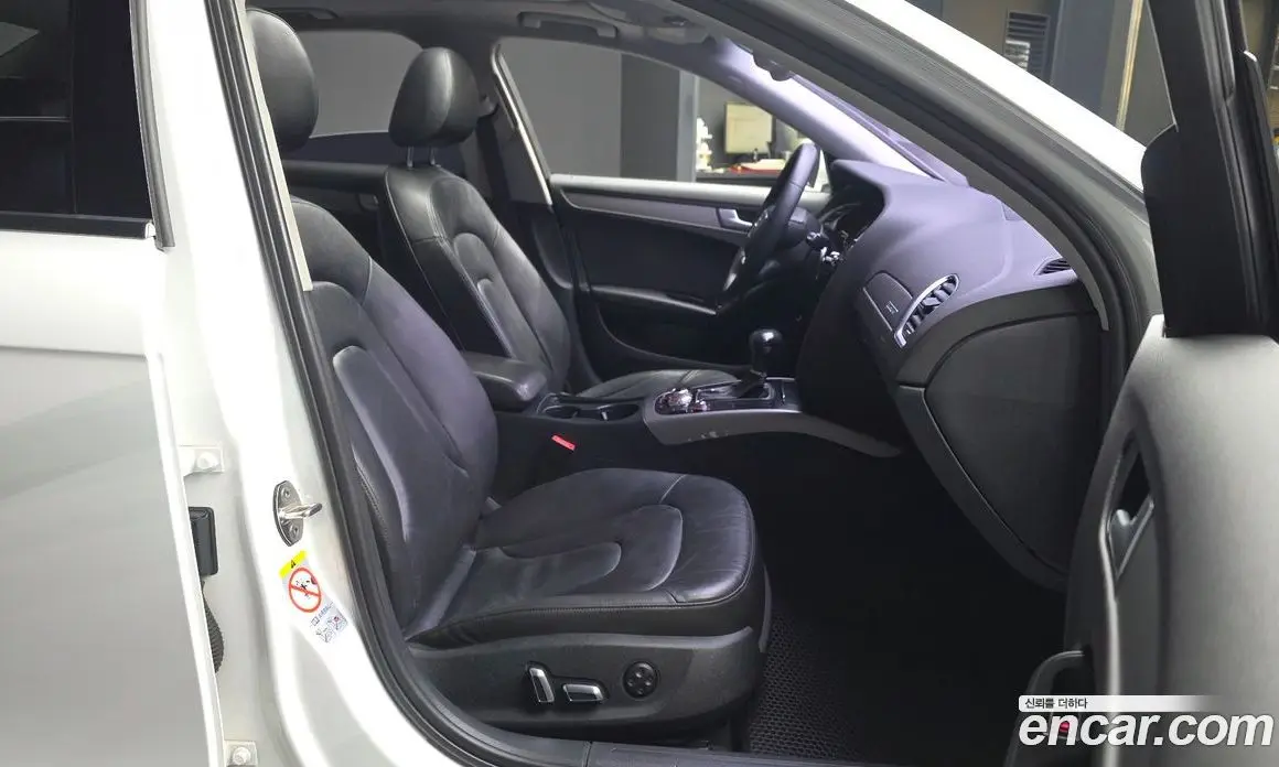 Audi A4 2015 2.0 автомат (гидро), фото 11