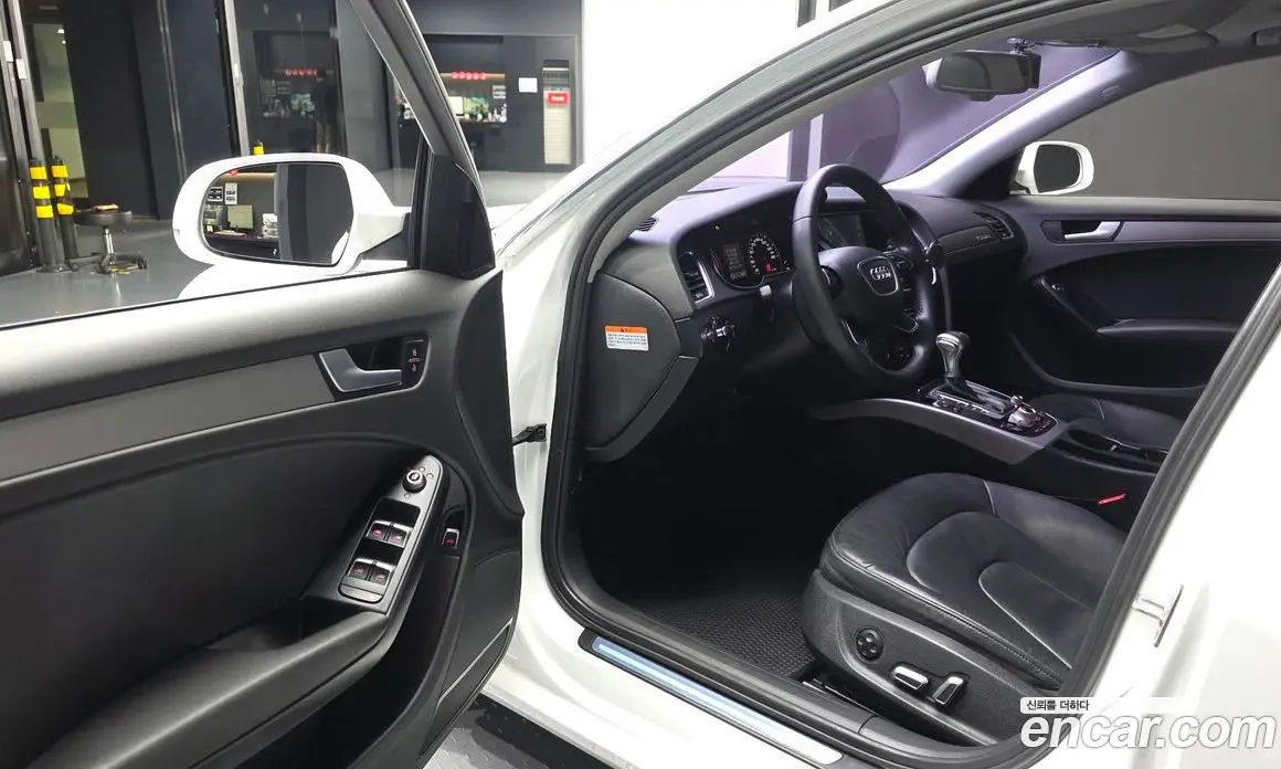Audi A4 2015 2.0 автомат (гидро), фото 10