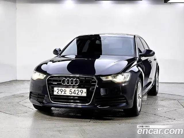 Audi A6 2014 2.0 автомат (гидро), миниатюра 2