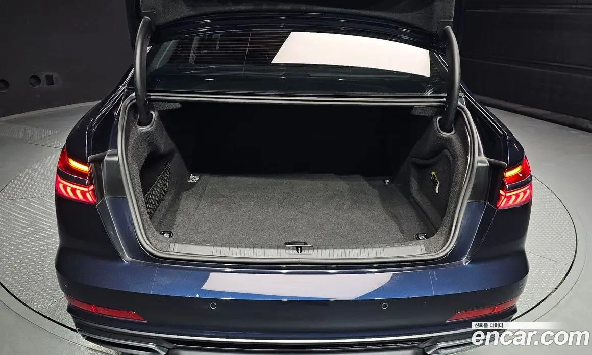 Audi A6 2020 2.0 автомат (гидро), фото 25 Audi A6 2020 2.0 автомат (гидро), фото 25