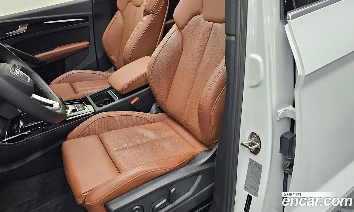 Audi Q5 2021 2.0 автомат (гидро), фото 30