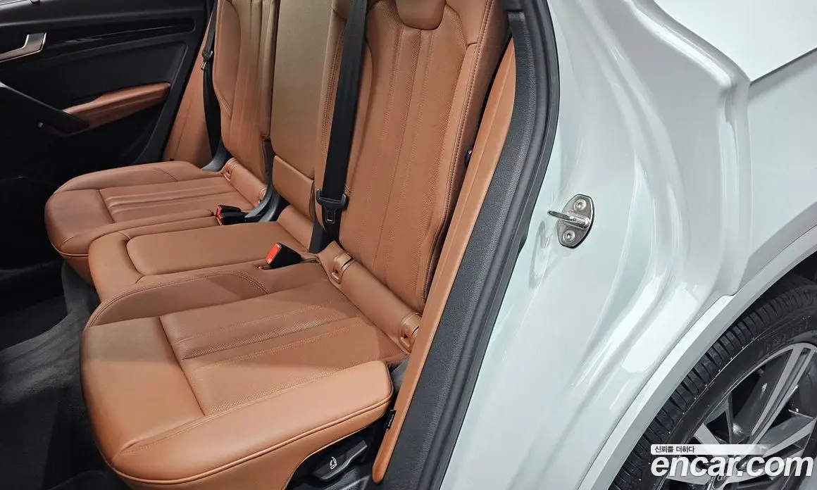 Audi Q5 2021 2.0 автомат (гидро), фото 31