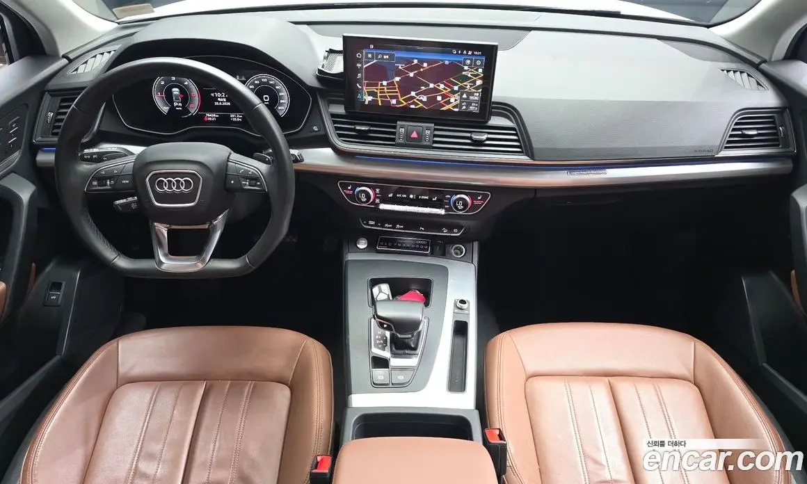 Audi Q5 2022 2.0 автомат (гидро), фото 7