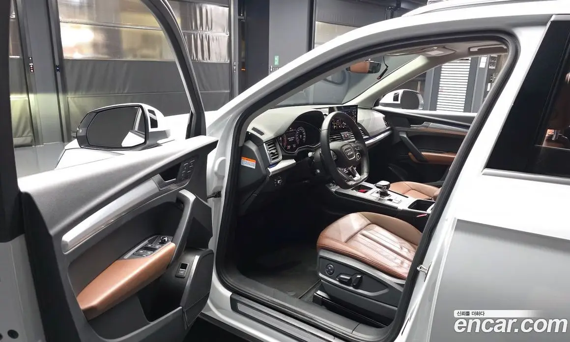 Audi Q5 2022 2.0 автомат (гидро), фото 10