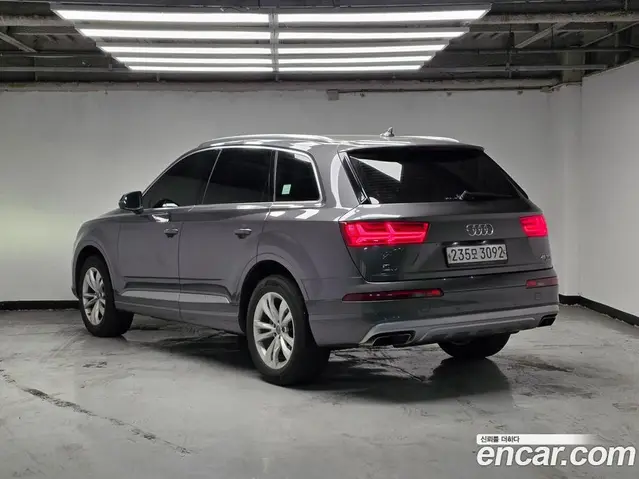 Audi Q7 2019 2.0 автомат (гидро), миниатюра 2