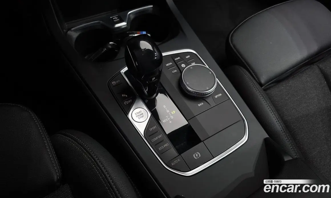 BMW 1 серия 2020 2.0 автомат (гидро), фото 11