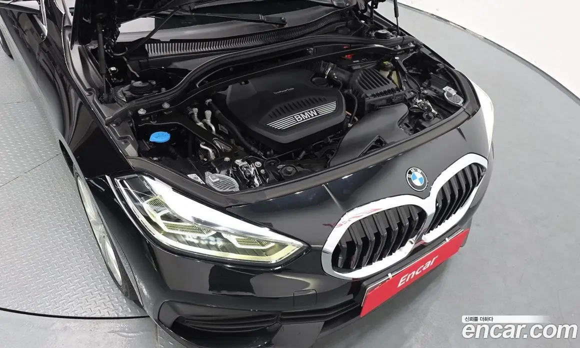 BMW 1 серия 2020 2.0 автомат (гидро), фото 5