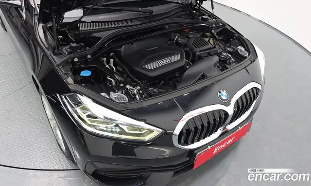 BMW 1 серия 2020 2.0 автомат (гидро), миниатюра 5