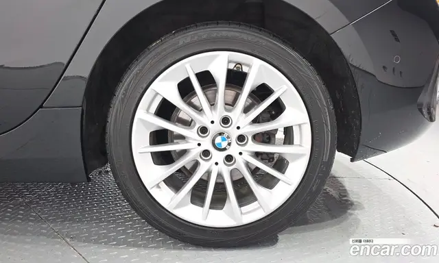 BMW 1 серия 2020 2.0 автомат (гидро), миниатюра 6