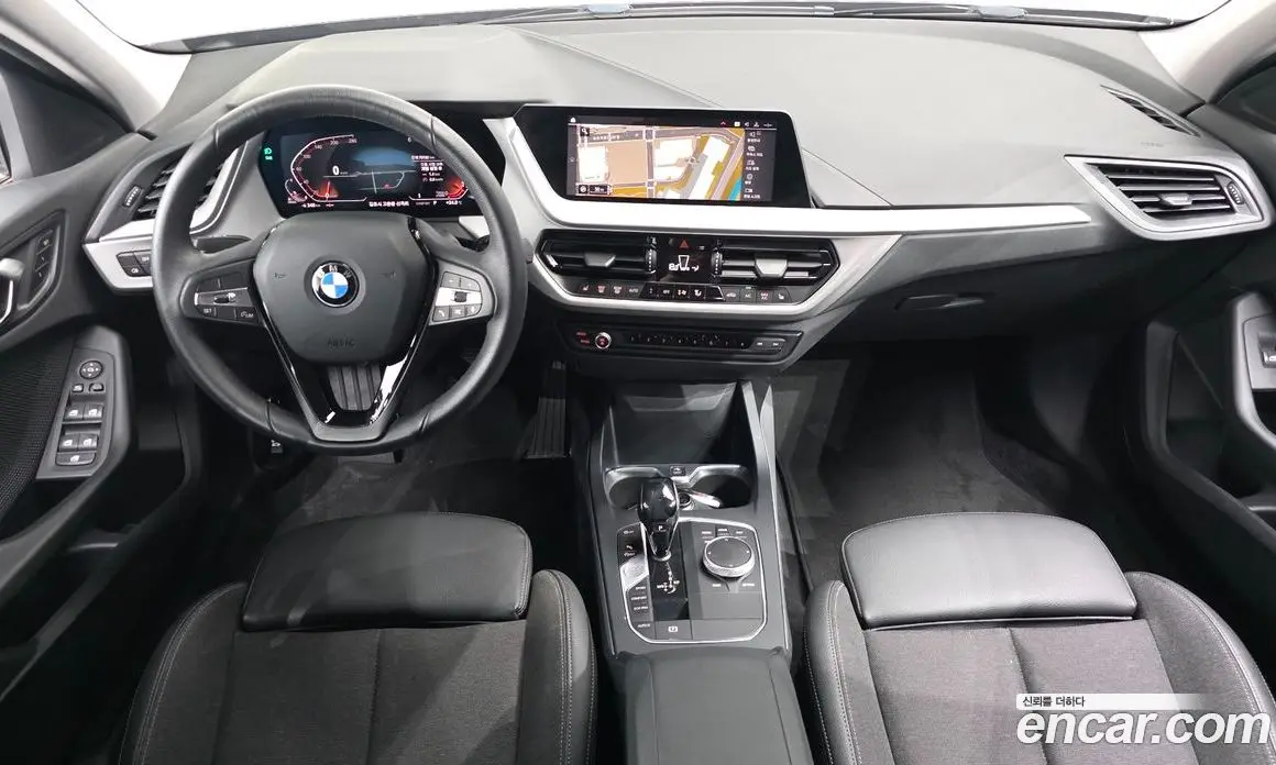 BMW 1 серия 2020 2.0 автомат (гидро), фото 9