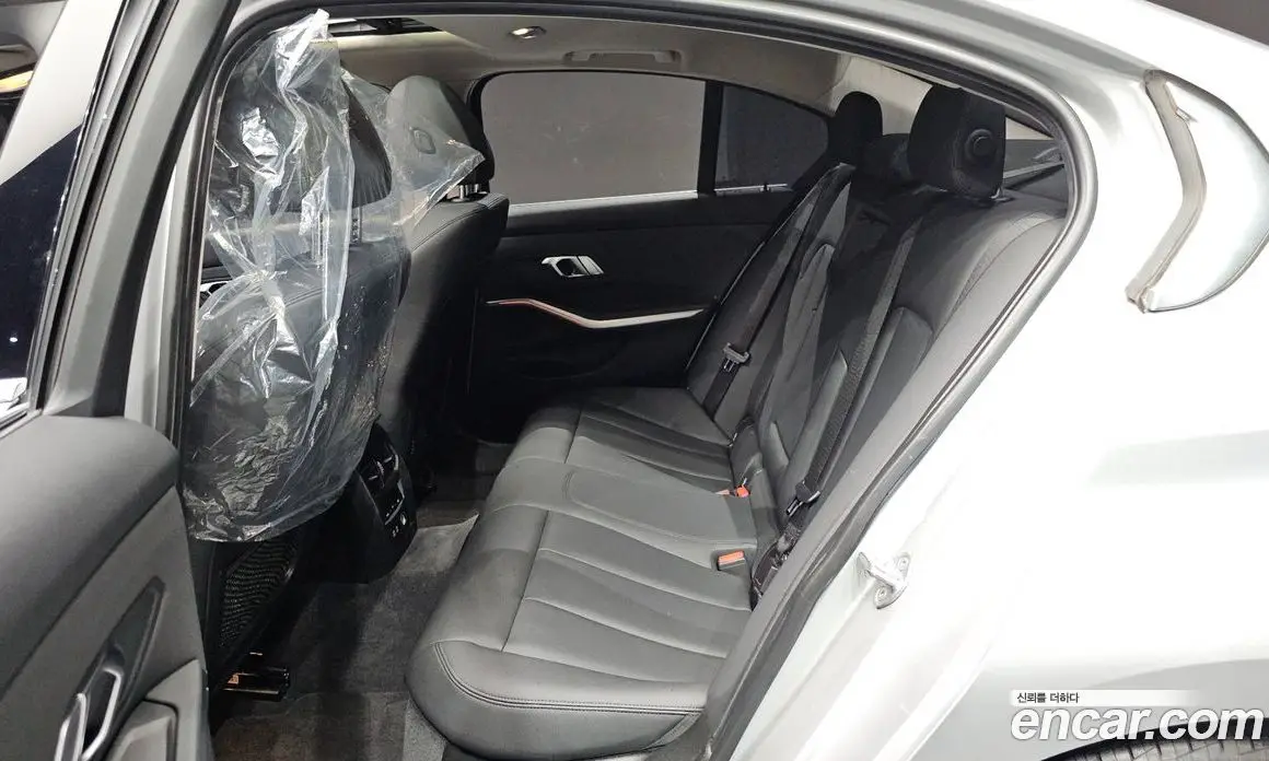 BMW 3 серия 2019 2.0 автомат (гидро), фото 16