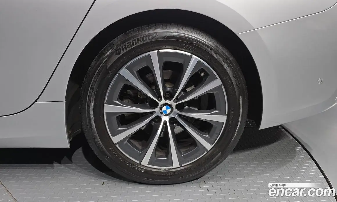 BMW 3 серия 2019 2.0 автомат (гидро), фото 7