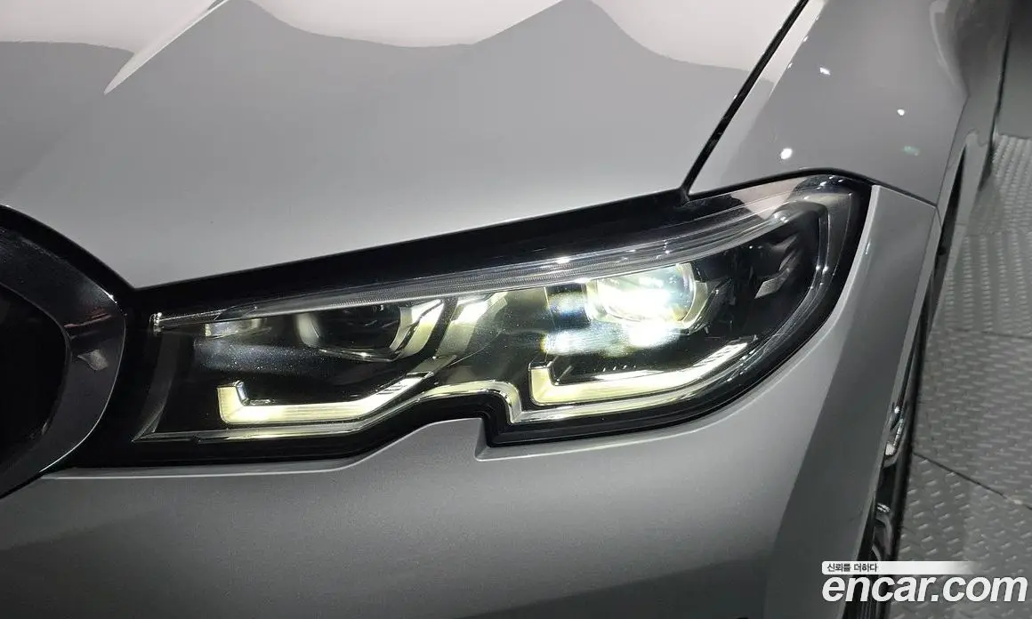 BMW 3 серия 2019 2.0 автомат (гидро), фото 8