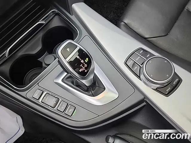 BMW 4 серия 2018 2.0 автомат (гидро), миниатюра 8