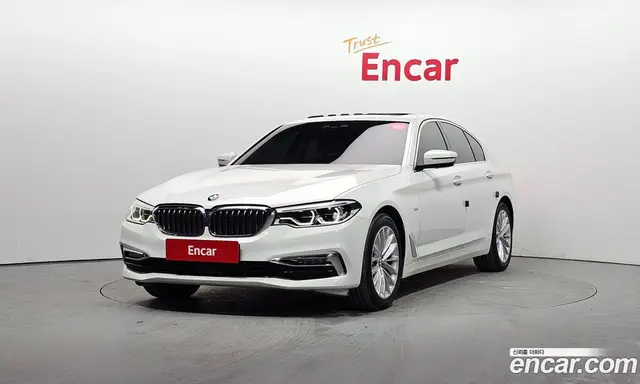 BMW 5 серия 2018 2.0 автомат (гидро), миниатюра 1