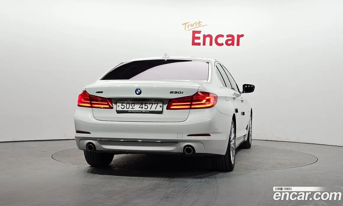 BMW 5 серия 2018 2.0 автомат (гидро), фото 4