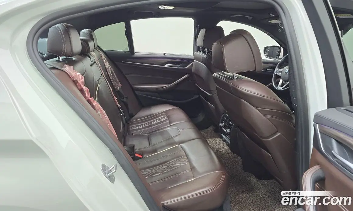 BMW 5 серия 2018 2.0 автомат (гидро), фото 12