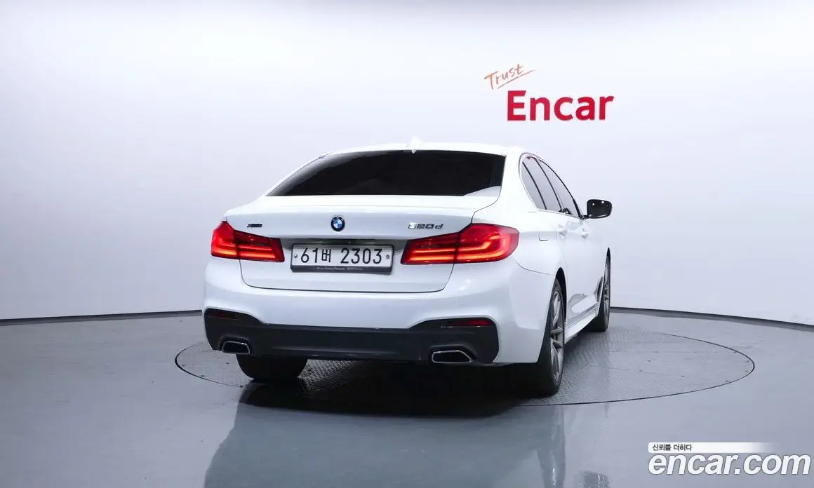 BMW 5 серия 2018 2.0 автомат (гидро), фото 4