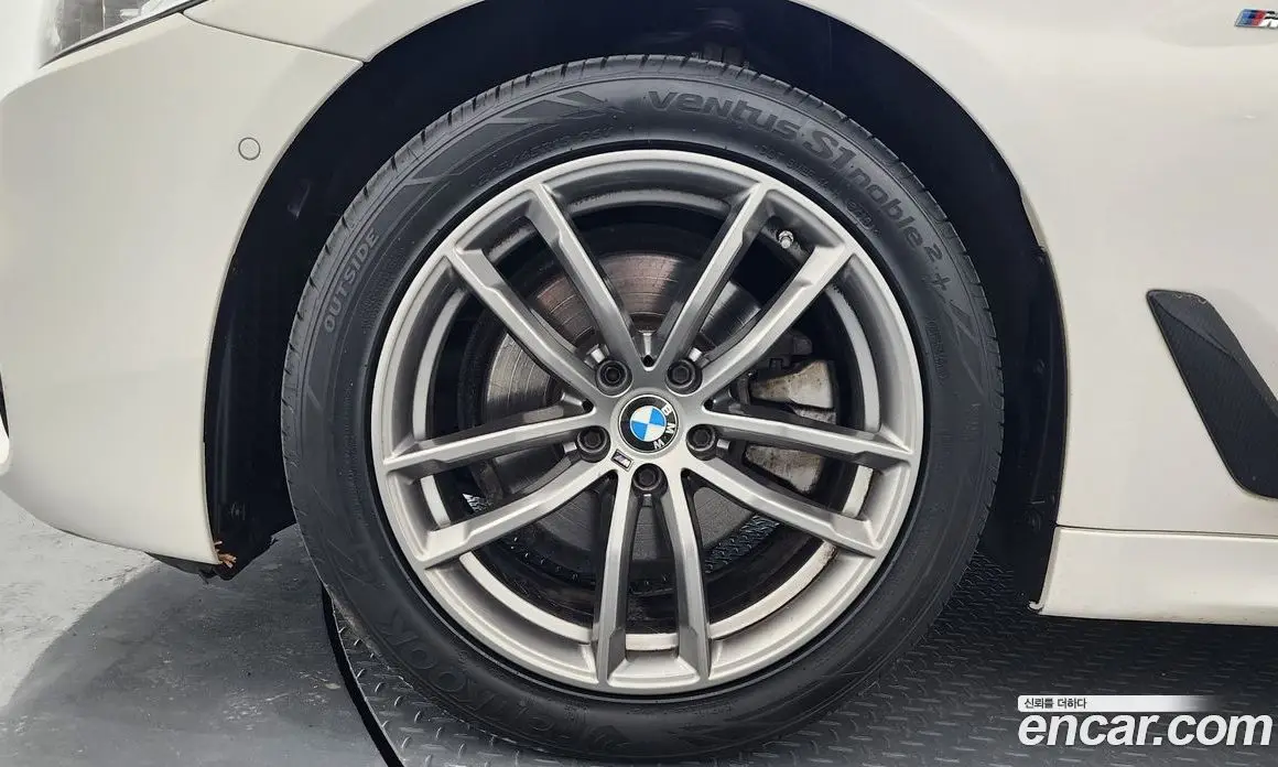 BMW 5 серия 2018 2.0 автомат (гидро), фото 5