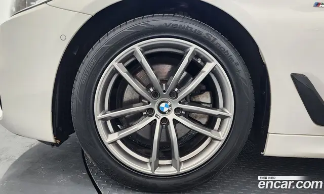 BMW 5 серия 2018 2.0 автомат (гидро), миниатюра 5
