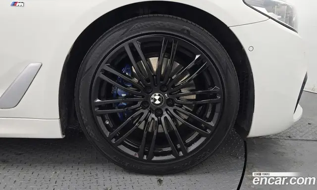 BMW 5 серия 2019 2.0 автомат (гидро), миниатюра 5