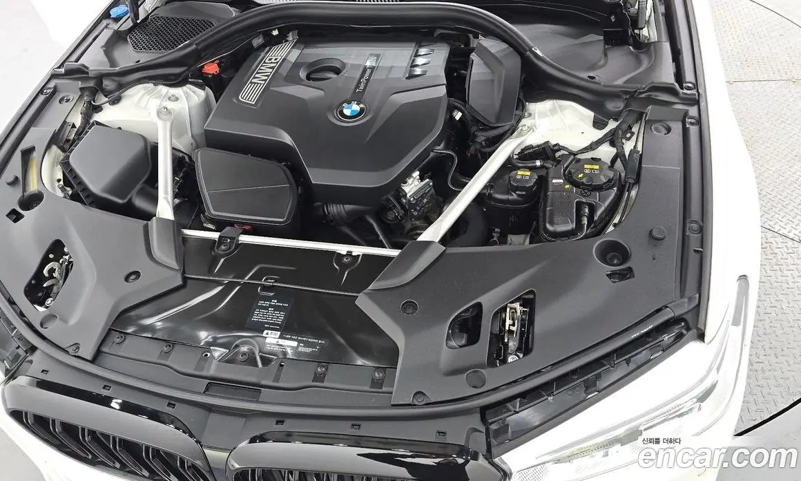 BMW 5 серия 2019 2.0 автомат (гидро), фото 6