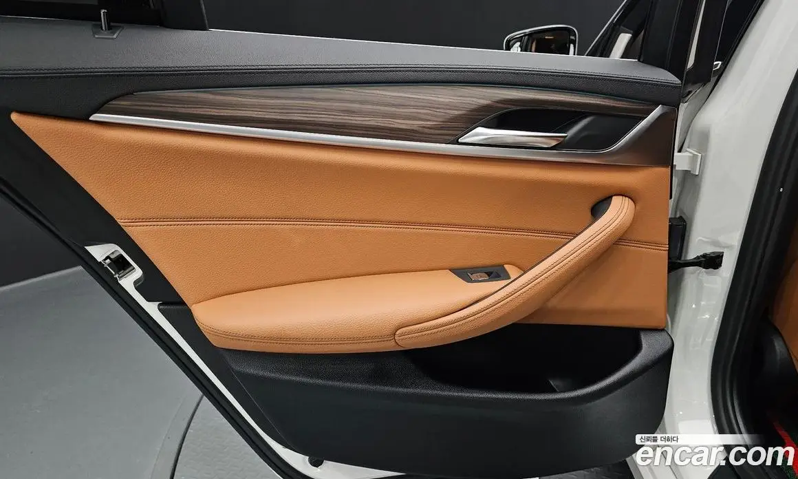 BMW 5 серия 2019 2.0 автомат (гидро), фото 14
