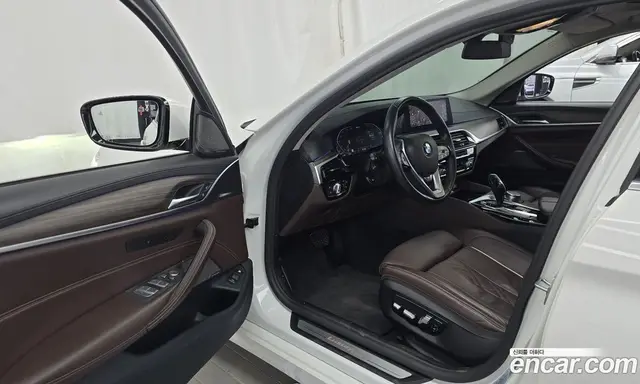 BMW 5 серия 2020 2.0 автомат (гидро), миниатюра 10 BMW 5 серия 2020 2.0 автомат (гидро), миниатюра 10