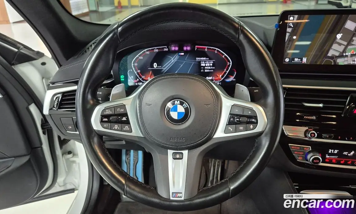 BMW 5 серия 2022 2.0 автомат (гидро), фото 14