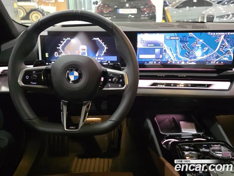 BMW 5 серия 2025 2.0 автомат (гидро), фото 7